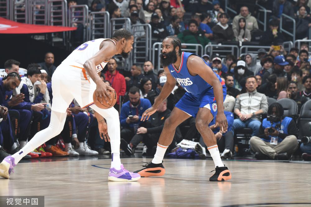 亚洲球员的 亚洲球员的