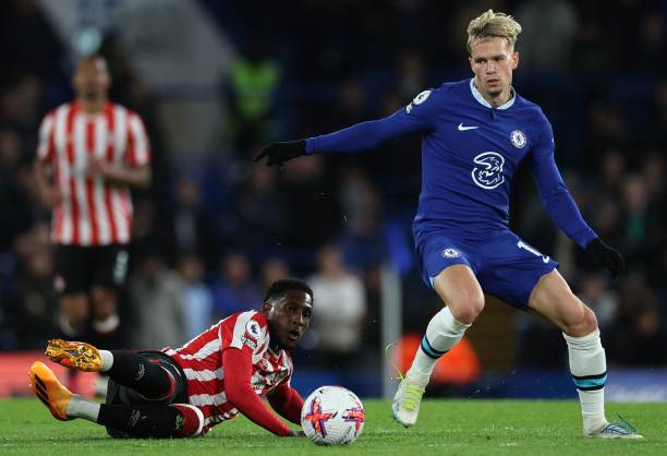 场上取得优 场上取得优